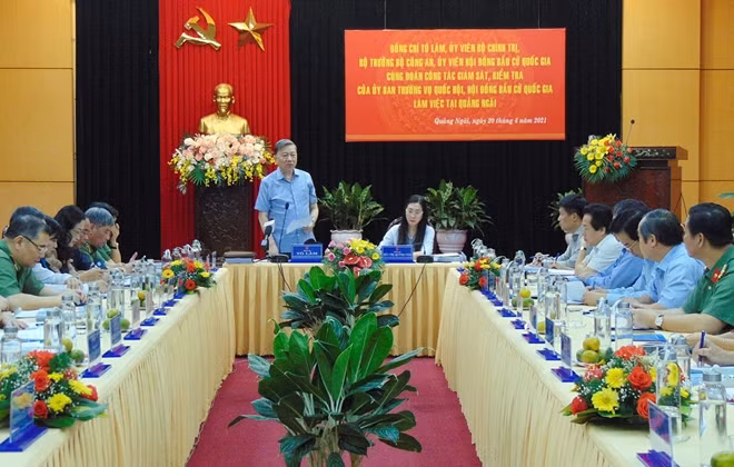 Bộ trưởng Tô Lâm phát biểu chỉ đạo tại buổi làm việc.