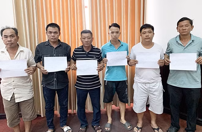 6 đối tượng liên quan bị tạm giữ để điều tra hành vi đánh bạc, tổ chức đánh bạc.