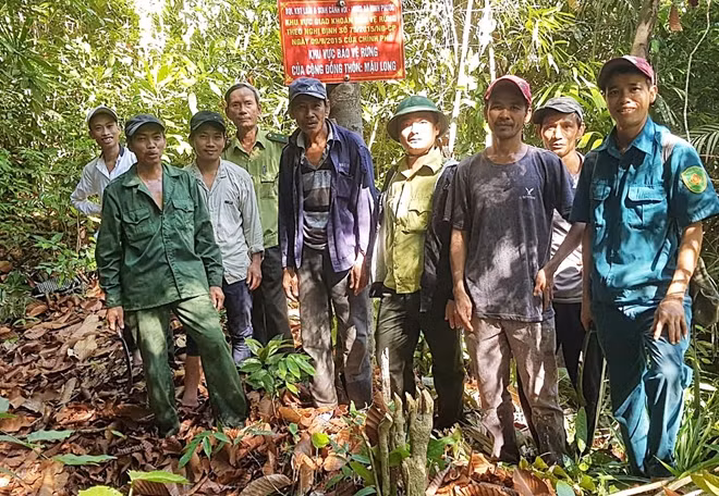 Việc bảo vệ đàn voi rừng, bảo vệ môi trường sống của voi có sự tham gia tích cực của người dân, cộng đồng dân cư địa phương.