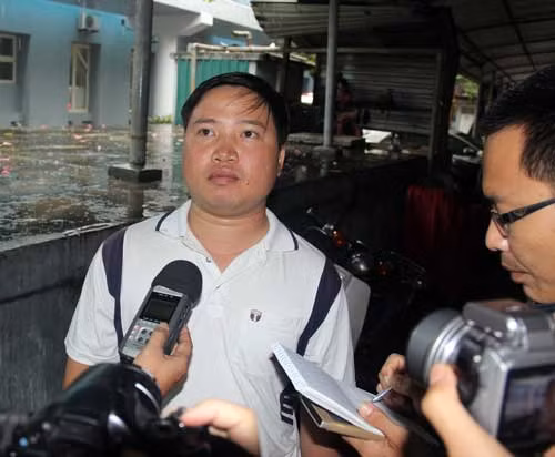 Anh Nguyễn Xuân Phước, anh trai sản phụ Hà bức xúc khi bệnh viện TW Huế không một lời hỏi thăm sau khi em gái anh tử vong tại bệnh viện.