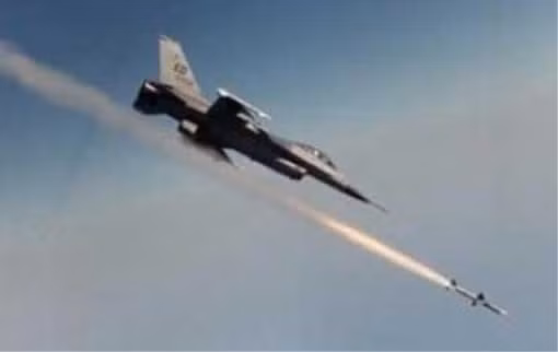 Máy bay chiến đấu Thổ Nhĩ Kỳ không kích Afrin. Ảnh: Reuters Máy bay chiến đấu Thổ Nhĩ Kỳ không kích Afrin. Ảnh: Reuters