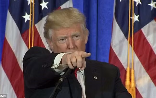 Tổng thống Mỹ Donald Trump ra lệnh cho Bộ quốc phòng giảm binh sĩ ở Hàn Quốc. Ảnh: AP