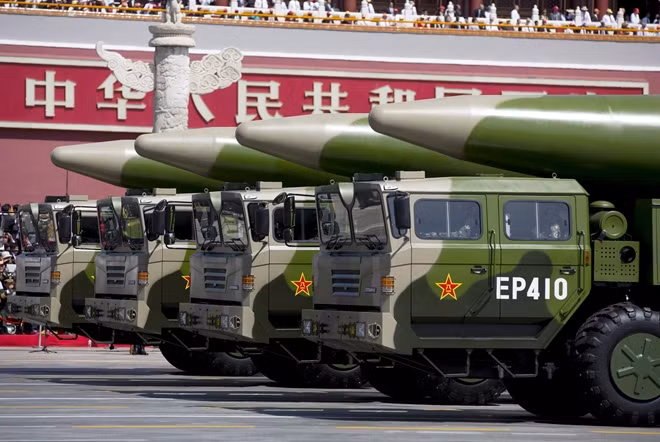 Hệ thống tên lửa DF-26 của Quân đội Trung Quốc. Ảnh: Thông tấn REUTERS