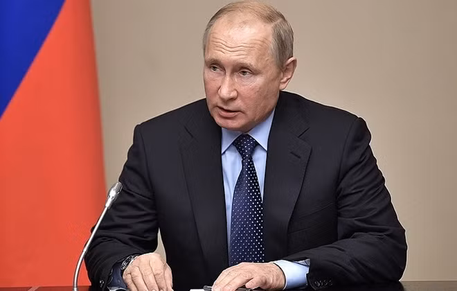 Tổng thống Nga Vladimir Putin trong cuộc họp với các đơn vị đảm bảo an ninh World Cup 2018 ở Moscow. Ảnh: Điện Kremlin/TASS