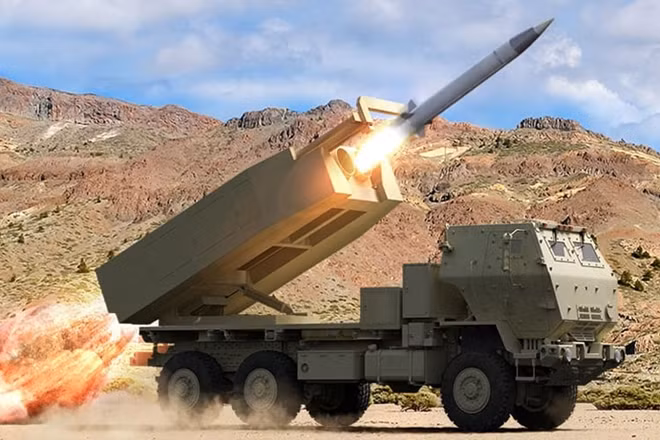 Hệ thống tên lửa DeepStrile "đối thủ xứng tầm" với S-400 của Nga. Ảnh: Raytheon