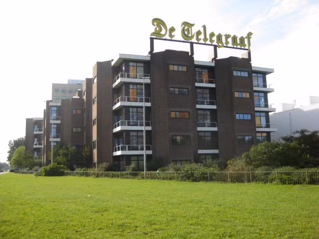 Tòa soạn báo Telegraaf ở Amsterdam. Ảnh: Dutchnews.nl
