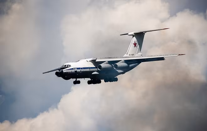 Máy bay vận tải IL-76MD-90 của Không quân Vũ trụ. Ảnh: TASS
