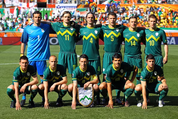 Đội tuyển bóng đa Slovenia tại World Cup 2010. Ảnh: AP Đội tuyển bóng đa Slovenia tại World Cup 2010. Ảnh: AP