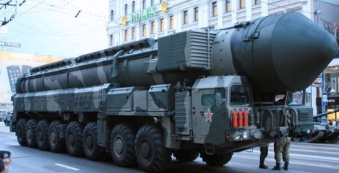 Trung đoàn tên lửa RS-28 đầu tiên của Nga sẽ đi vào phục vụ từ năm 2021. Ảnh: TASS