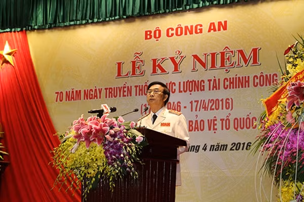 Thứ trưởng Thường trực Đặng Văn Hiếu phát biểu tại buổi Lễ.