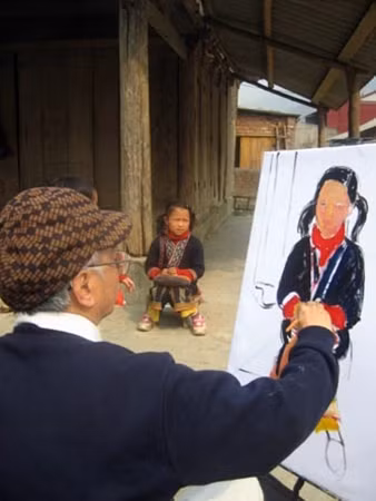 Vẽ ký họa một em bé người dân tộc Mông.