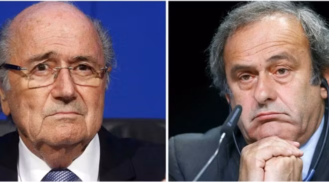 Cựu Chủ tịch FIFA Sepp Blatter (trái) và cựu Chủ tịch UEFA Michel Platini (phải)