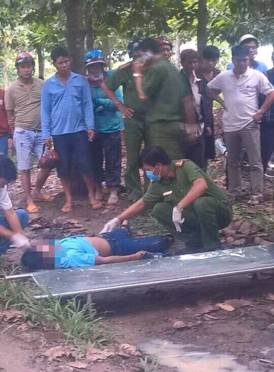 Nơi phát hiện nam thanh niên chết do nghi sốc ma túy. Nơi phát hiện nam thanh niên chết do nghi sốc ma túy.