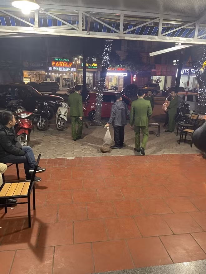 Công an tịch thu số cá thể tê tê tại Nhà hàng "Đệ nhất Văn Quán".