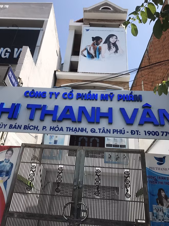 Trụ sở công ty Cổ phần Mỹ phẩm Phi Thanh Vân vào thời điểm kiểm tra tại quận Tân Phú.