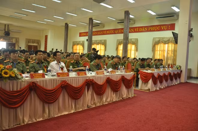 Toàn cảnh buổi lễ Khai mạc.