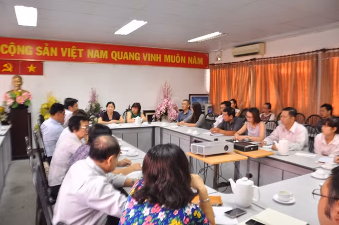 Sở y tế TP Hồ Chí Minh làm việc với các phòng khám có yếu tố nước ngoài tháng 3-2017 sau phản ánh của người dân.