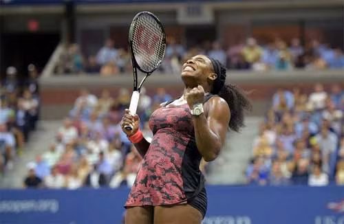 Serena lần thứ 5 liên tiếp lọt vào bán kết US Open sau khi hạ cô chị Venus Williams (Ảnh – usopen.org). Serena lần thứ 5 liên tiếp lọt vào bán kết US Open sau khi hạ cô chị Venus Williams (Ảnh – usopen.org).
