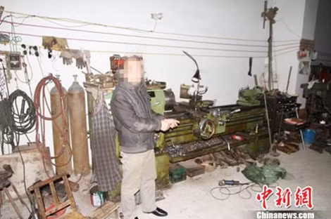 Một xưởng gia công chế tạo súng bị phát hiện.