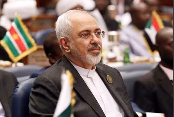 Ngoại trưởng Iran Mohammad Javad Zarif trong cuộc đàm phán về chương trình hạt nhân của Tehran. (Ảnh: Reuters) Ngoại trưởng Iran Mohammad Javad Zarif trong cuộc đàm phán về chương trình hạt nhân của Tehran. (Ảnh: Reuters)