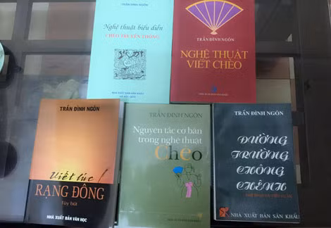 Những cuốn sách đã xuất bản của Tiến sĩ chèo Trần Đình Ngôn.
