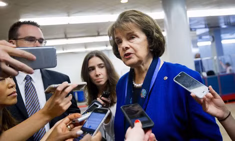 Nữ Thượng nghị sĩ Dianne Feinstein, Chủ tịch Ủy ban Sự thật.