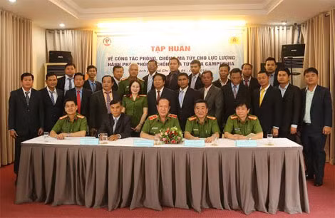 Các đại biểu tham dự khóa tập huấn. Các đại biểu tham dự khóa tập huấn.