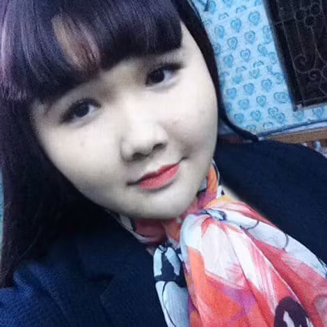Lê Thị Ngọc.