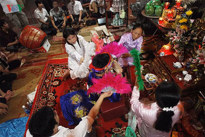 Sức mạnh và ý nghĩa của Thực hành Tín ngưỡng thờ Mẫu Tam phủ chính là đáp ứng nhu cầu và khát vọng của đời sống thường nhật của con người, cầu tài, cầu lộc, cầu sức khỏe.