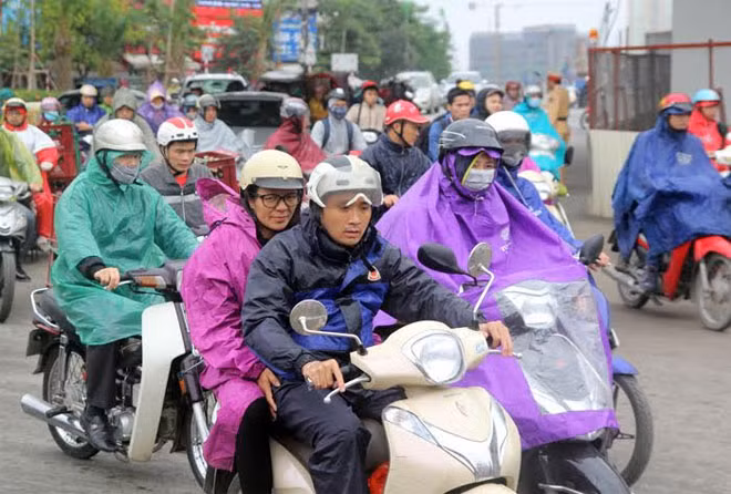 Người dân sẵn sàng đón rét.