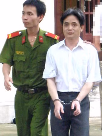 Trần Văn Lập tại phiên tòa sơ thẩm ngày 25-8-2009.