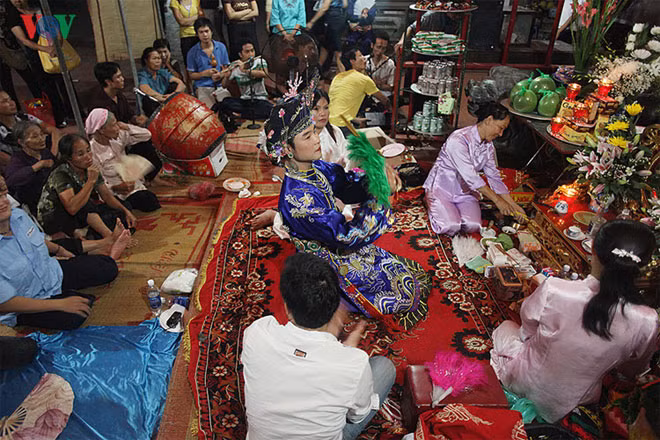 Việc UNESCO ghi danh Thực hành Tín ngưỡng thờ Mẫu Tam phủ của người Việt tại Danh sách Di sản văn hóa phi vật thể đại diện của nhân loại khẳng định những nỗ lực của các cấp, các ngành và cộng đồng trong việc bảo tồn kho tàng di sản văn hóa phi vật thể của dân tộc.