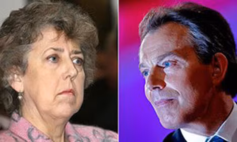 Eliza Manningham-Buller (trái) và Tony Blair.