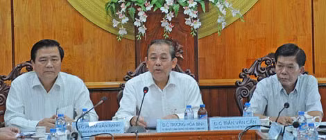 Phó Thủ tướng Trương Hòa Bình phát biểu chỉ đạo tại buổi làm việc với cán bộ chủ chốt tỉnh Long An.