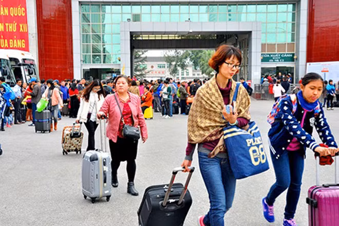 Du khách Trung Quốc đến Việt Nam ngày một tăng.