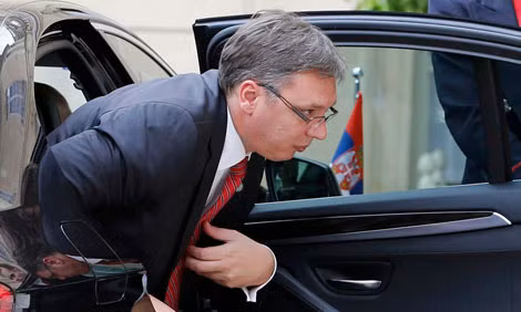 Thủ tướng Serbia Aleksander Vucic trong một cuộc họp báo còn cho biết Serbia sẽ tăng sản lượng gấp 5 lần mà vẫn chưa đápứng được nhu cầu của các nhà buôn vũ khí. Ảnh: Reuters.