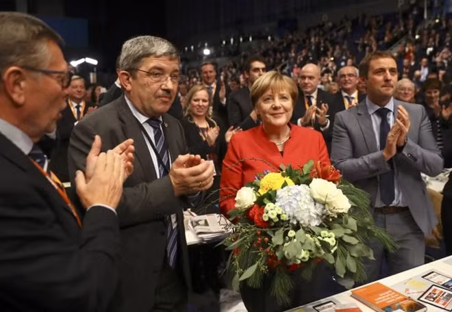 Thủ tướng Đức Angela Merkel tái đắc cử Chủ tịch Đảng CDU. Ảnh: Reuters/Kai Pfaffenbach