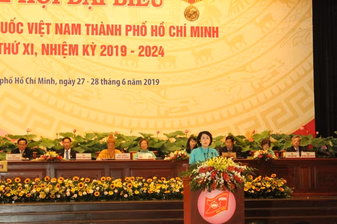 Bà Tô Thị Bích Châu tiếp tục làm Chủ tịch Ủy ban MTTQ Việt Nam TP HCM ảnh 1
