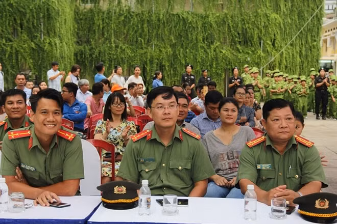 Đại biểu dự Lễ xuất quân