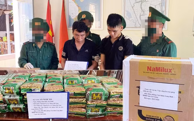 2 đối tượng cùng tang vật.