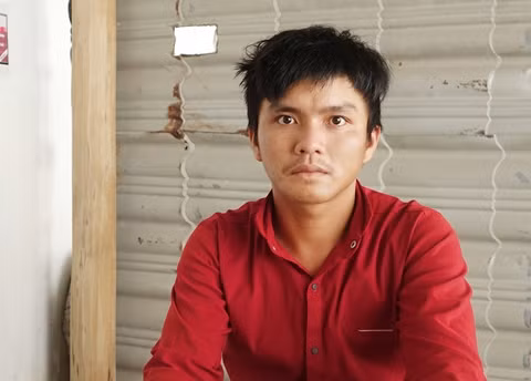 Tạm giữ 3 thanh niên cùng giao cấu với bé gái 10 tuổi