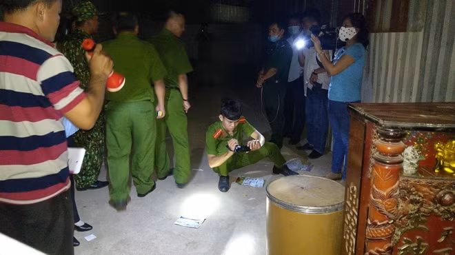 Các đơn vị nghiệp vụ Công an tỉnh An Giang phối hợp lực lượng chức năng liên quan mở rộng điều tra vụ án.