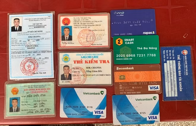 Tang vật liên quan.