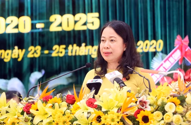 Bí thư Tỉnh ủy An Giang Võ Thị Ánh Xuân phát biểu khai mạc đại hội.
