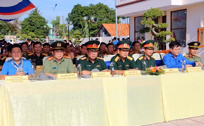 Các đại biểu tham dự Lễ ra quân hưởng ứng chiến dịch "Mùa hè tình nguyện" tỉnh An Giang, năm 2020.