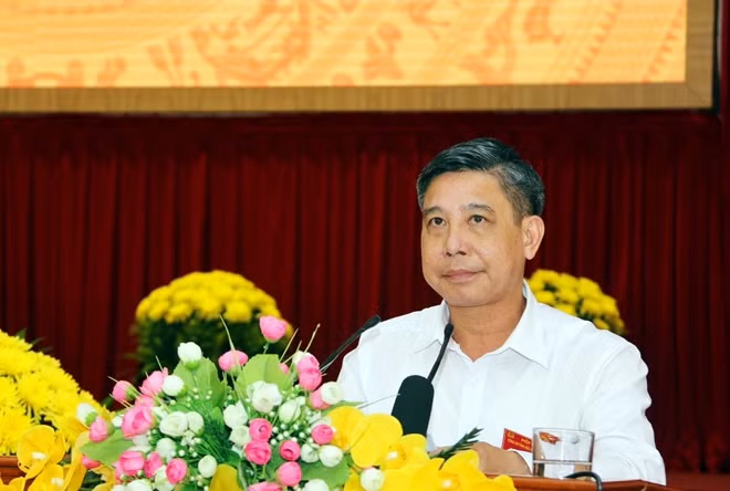 Đồng chí Đồng Văn Thanh, Phó Bí thư Tỉnh ủy, Chủ tịch UBND tỉnh Hậu Giang phát biểu tại hội nghị.