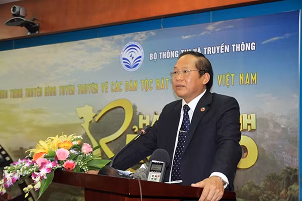 Đồng chí Trương Minh Tuấn, Thứ trưởng Bộ Thông tin và Truyền thông phát biểu tại buổi họp báo.
