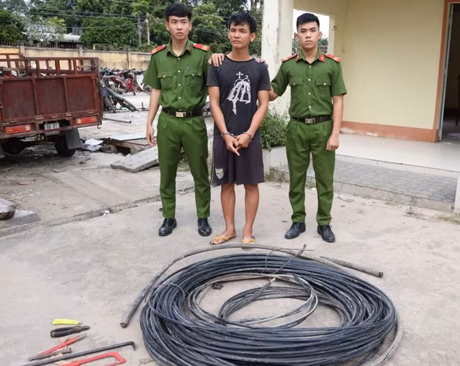 Đối tượng cùng tang vật