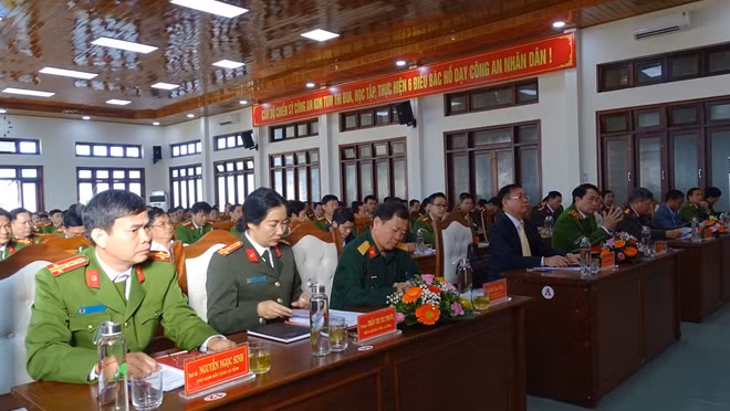 Các đại biểu tham dự Hội nghị