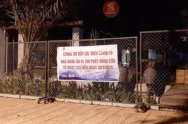 Nhiều nhà hàng đóng cửa, chấp hành nghiêm chỉ đạo của Thủ tướng